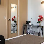 Alpha Paris Eiffel By Patrick Hayat Hotel Boulogne-Billancourt