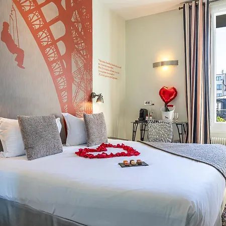 Alpha Paris Eiffel By Patrick Hayat 3* Boulogne-Billancourt