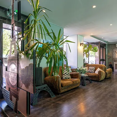 Alpha Paris Eiffel By Patrick Hayat 3* Boulogne-Billancourt